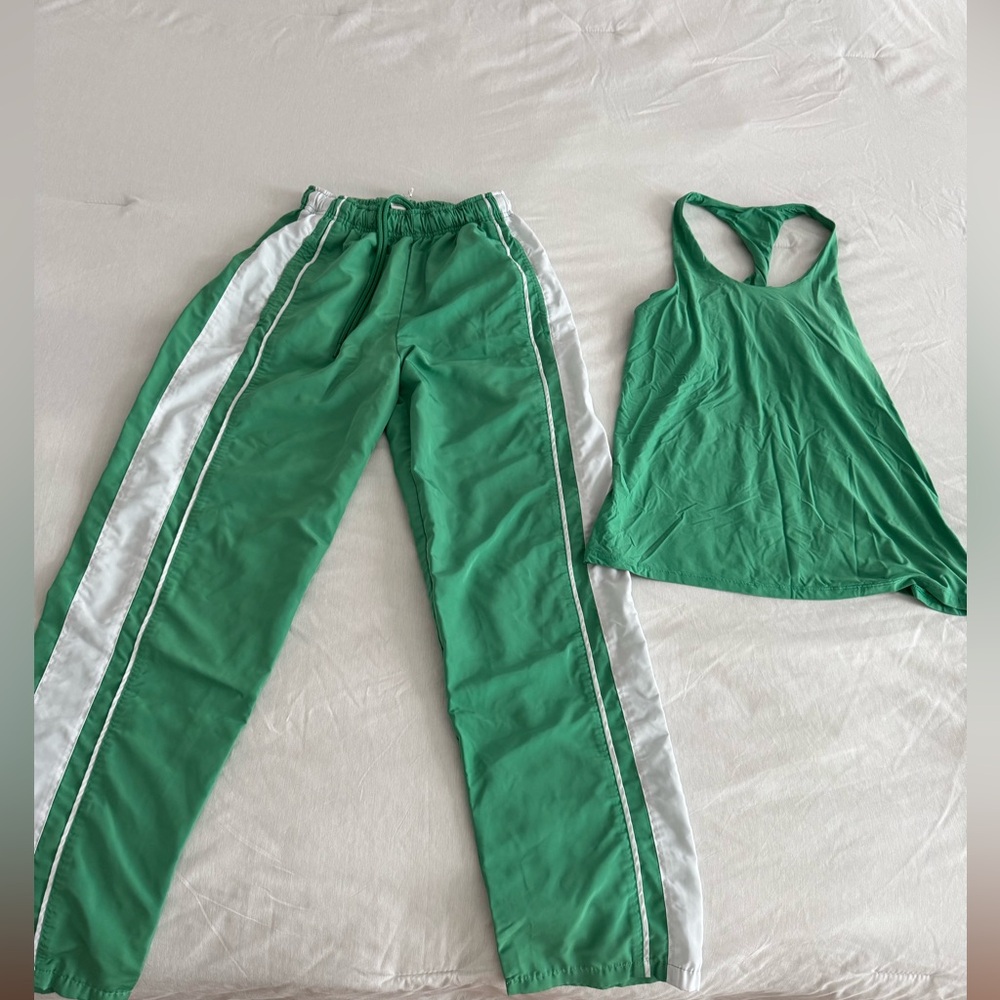 Alo Yoga 2 Pieces Set